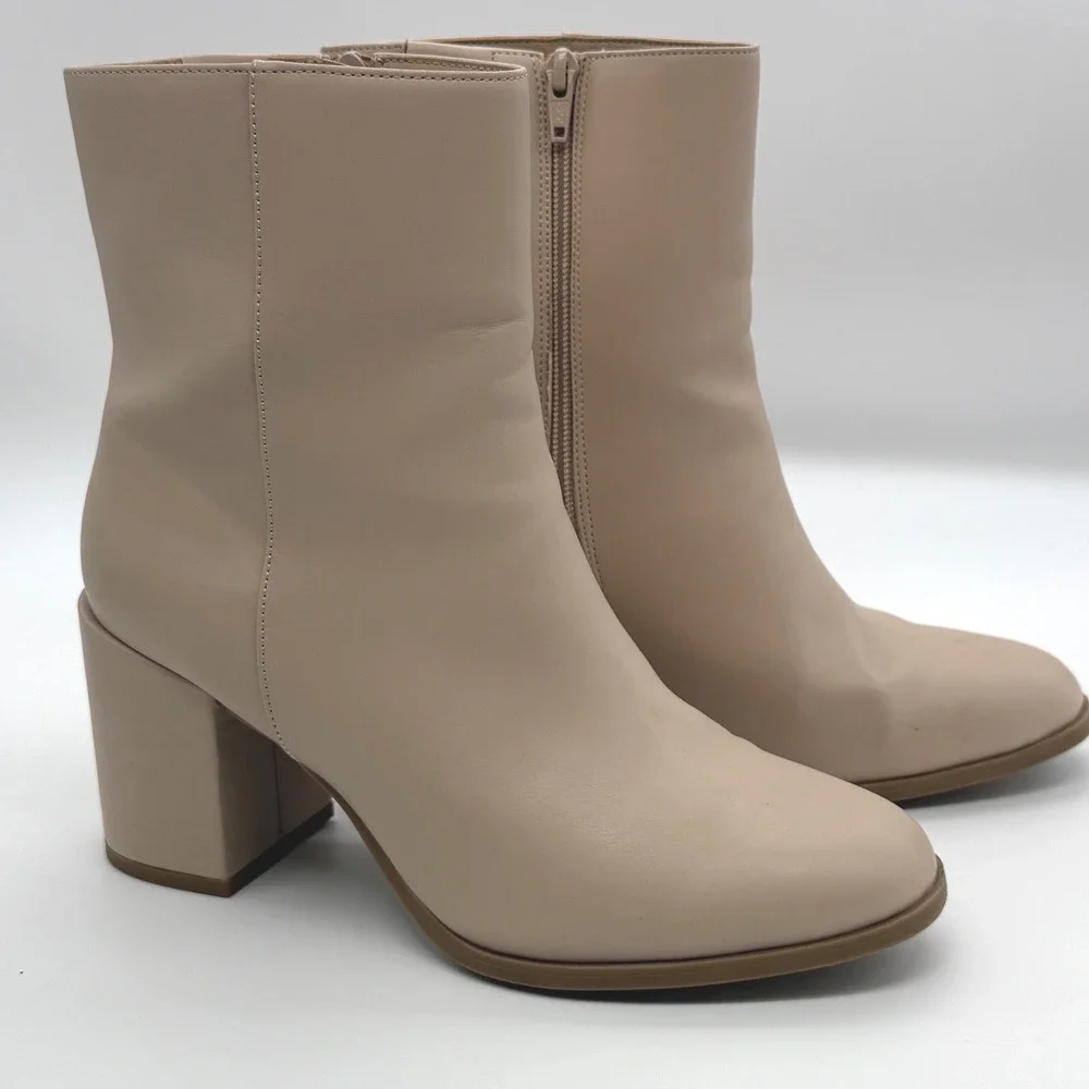 Ankle Boots Women 9 Beige Block Heel Side Zip Round Toe Minimalist Casual